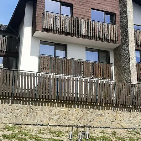 Widok Karkonosze アパート